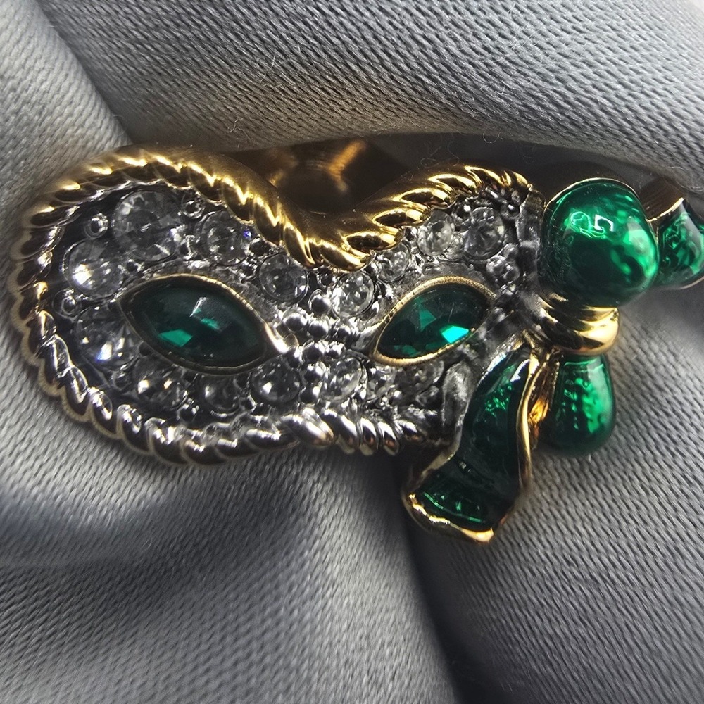 Vintage Swarovski Estate Pin Mardi Gras Mask Gold Tone Green Enamel Rhinestone